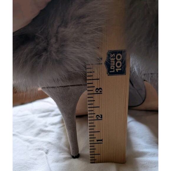 Antonio Melani Grey Leather Suede Fox Fur Pom Pom Ankle Boots Heel Womens 6M - Picture 8 of 10